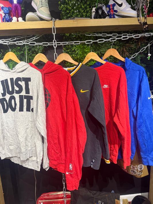 Nike 5 piece item bundle